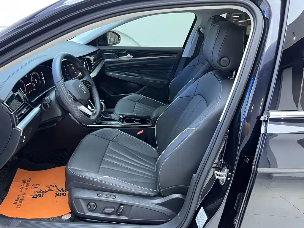 Volkswagen Passat — фото 6