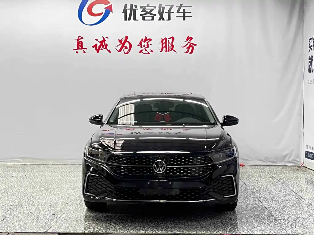 Volkswagen Passat — фото 2