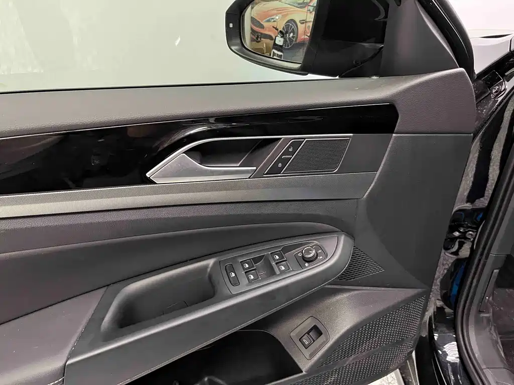 Volkswagen Passat — фото 6