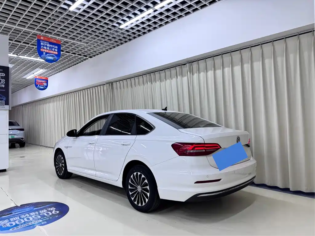 Volkswagen Lavida Pure Electric — фото 3