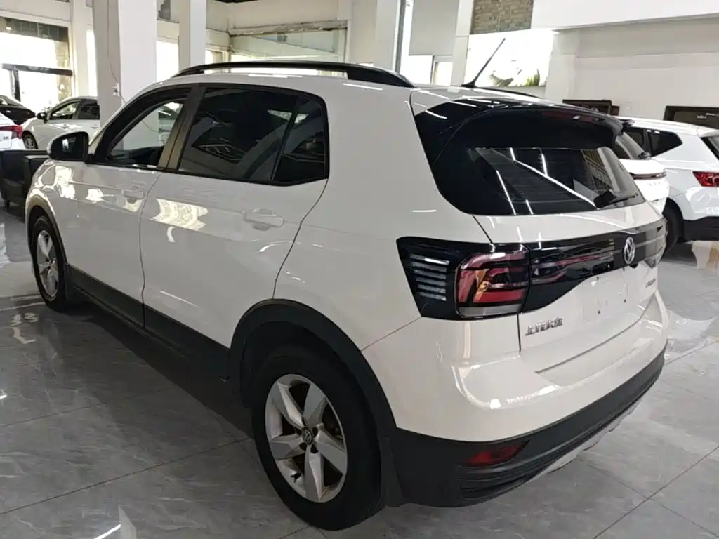 Volkswagen T-Cross — фото 5