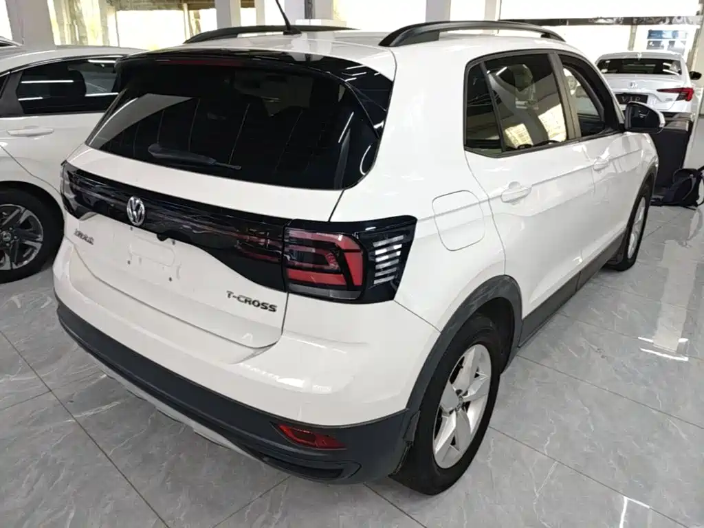 Volkswagen T-Cross — фото 7