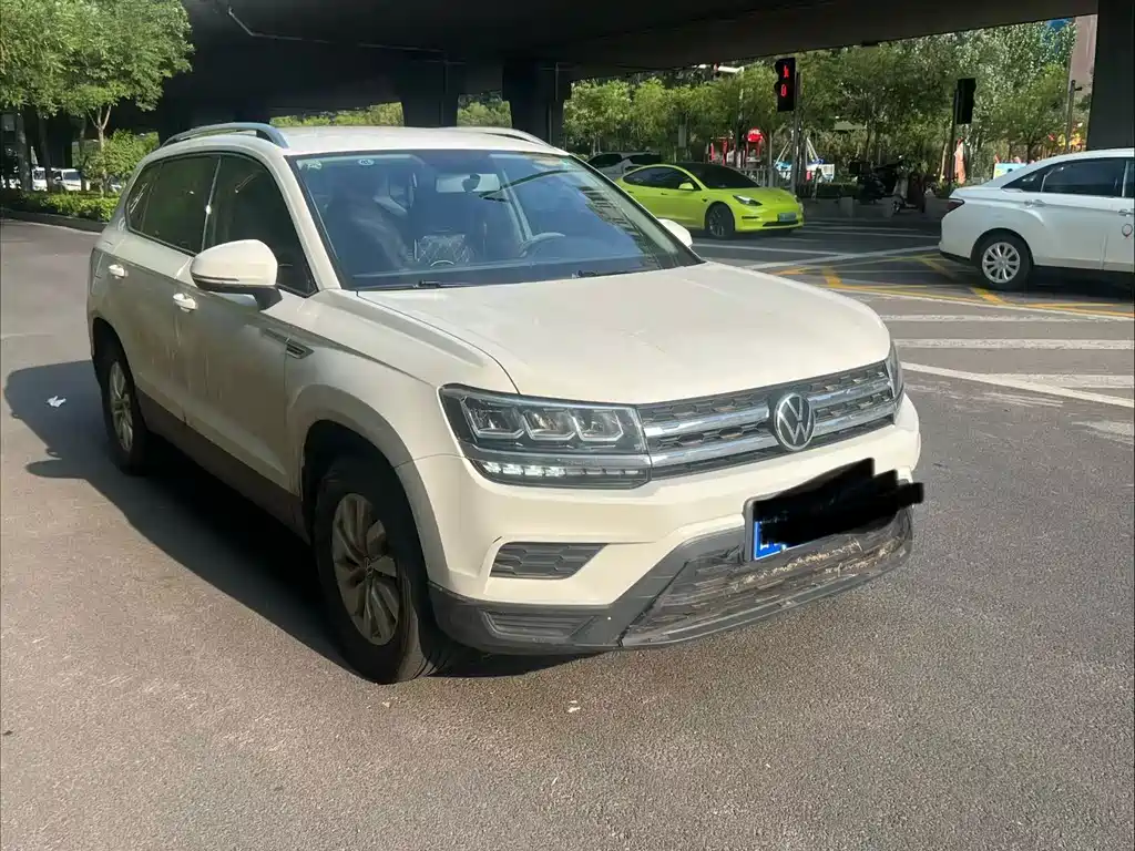 Volkswagen Tharu — фото 3