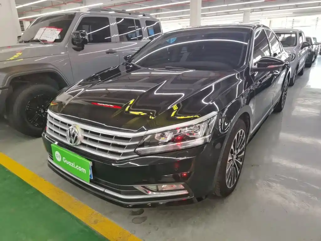 Volkswagen Passat — фото 2