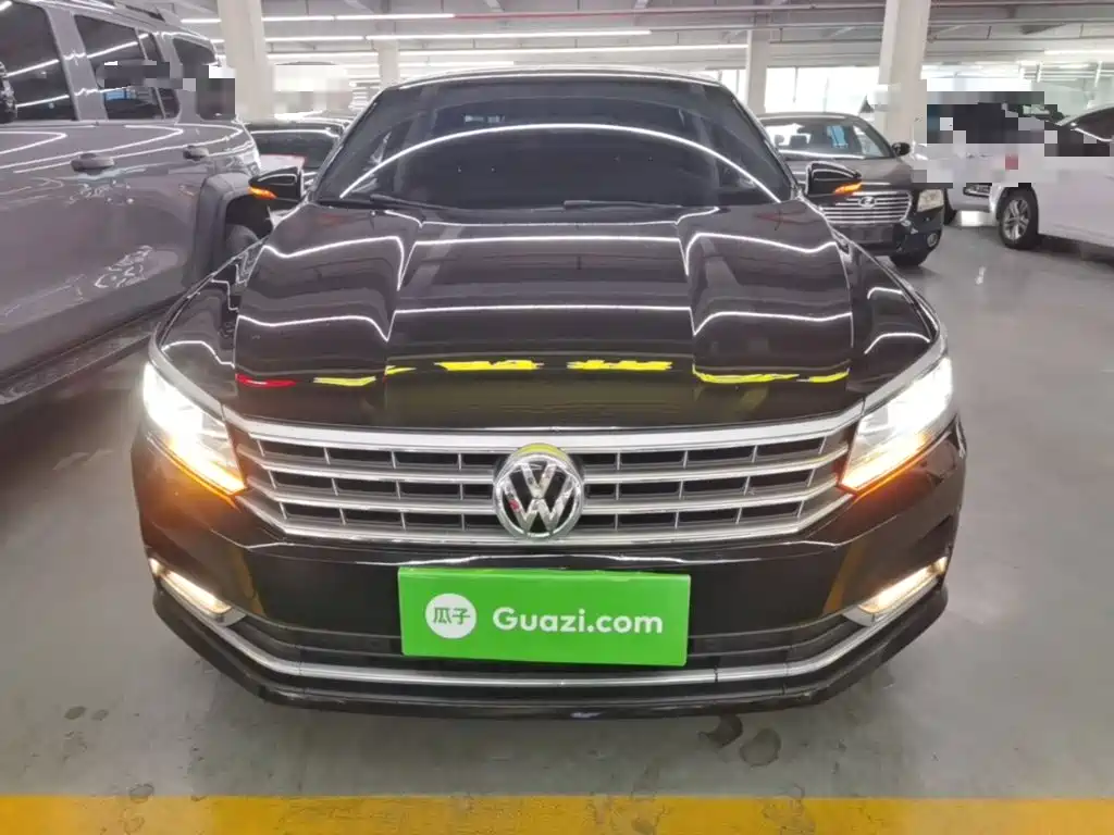 Volkswagen Passat — фото 3