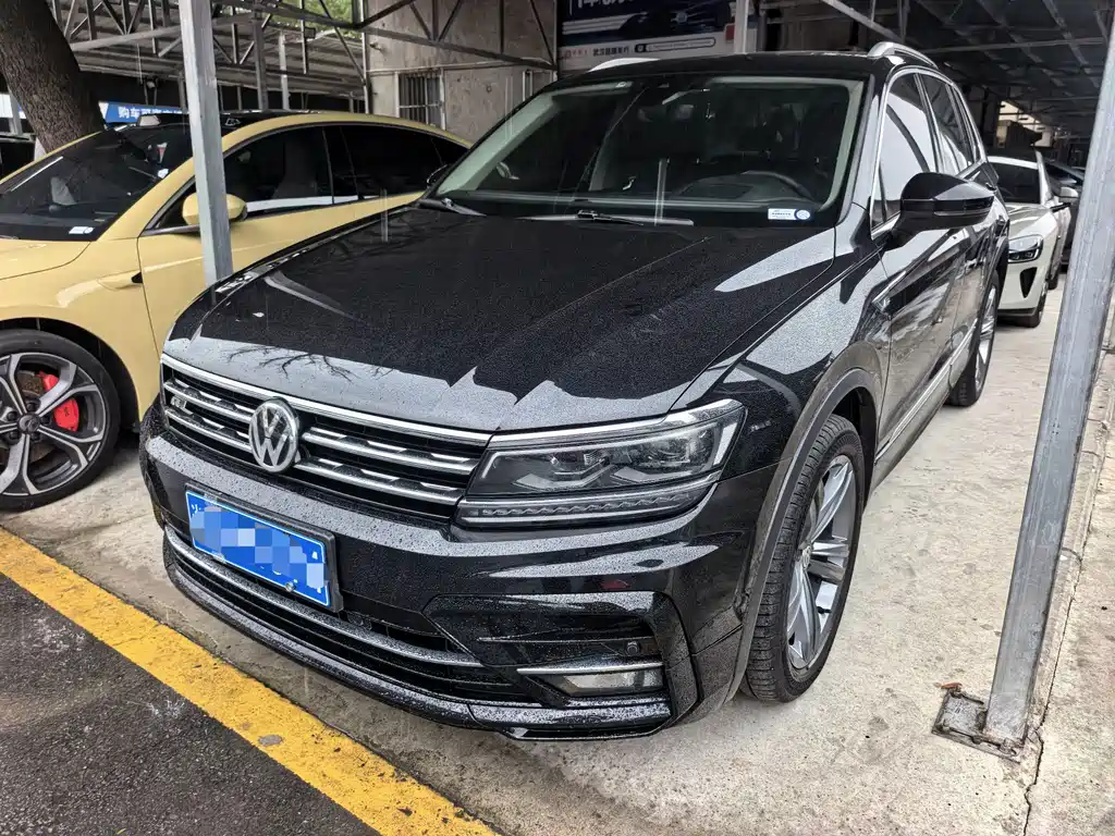 Volkswagen Tiguan — фото 3