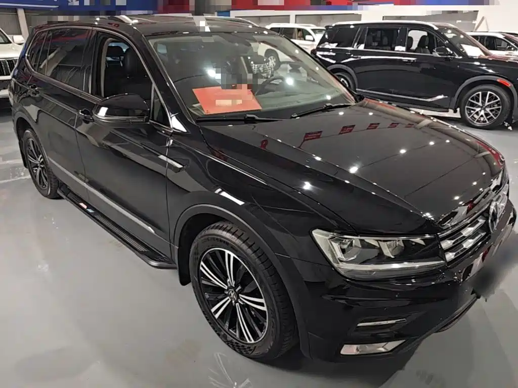 Volkswagen Tiguan L — фото 4