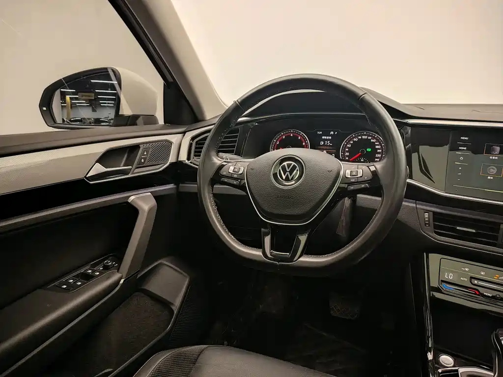 Volkswagen Tayron — фото 11