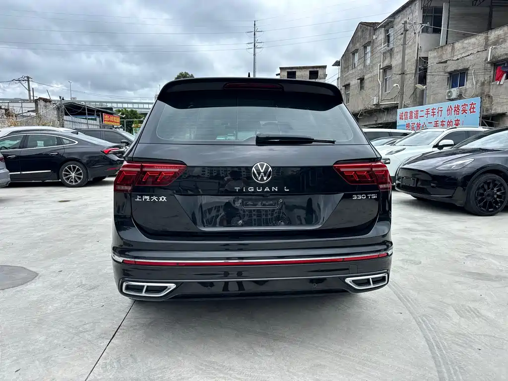 Volkswagen Tiguan L — фото 4