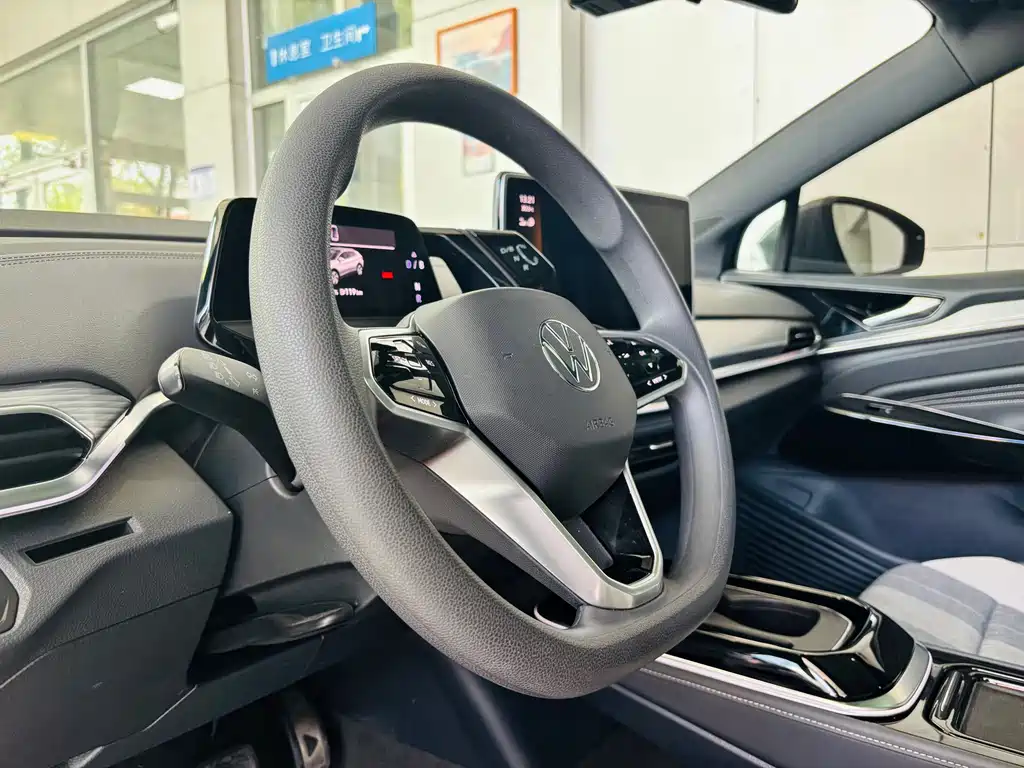 Volkswagen ID.4 Crozz — фото 10