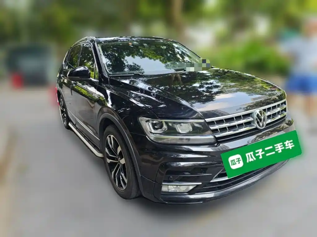 Volkswagen Tiguan L — фото 22