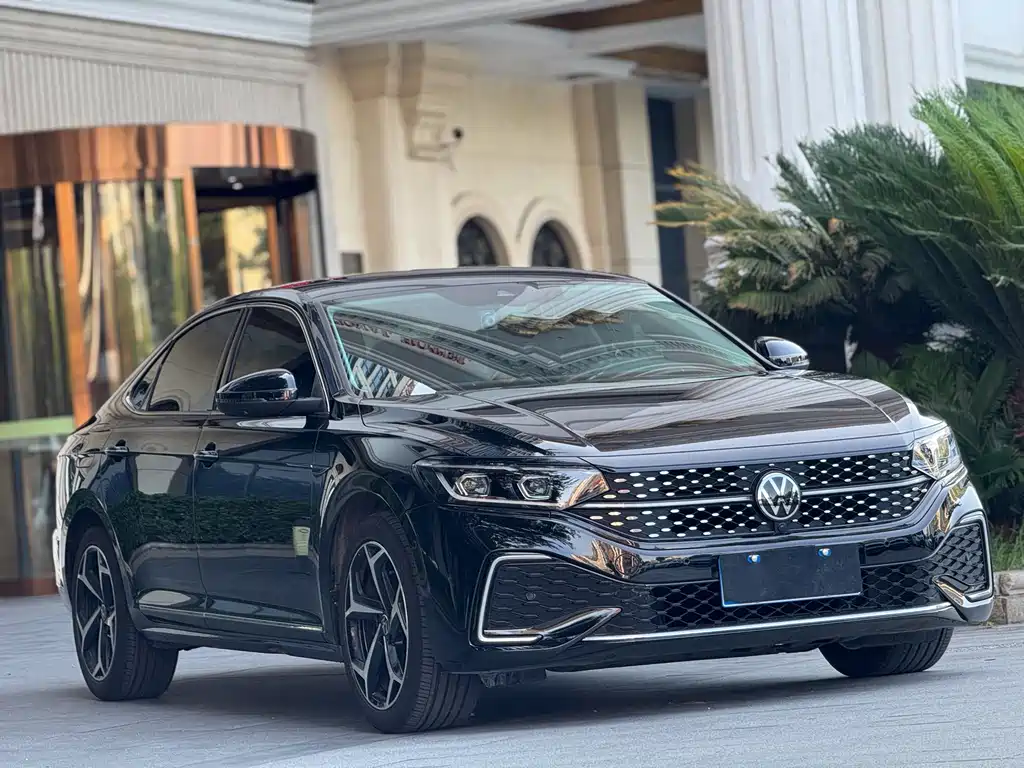 Volkswagen Passat — фото 3