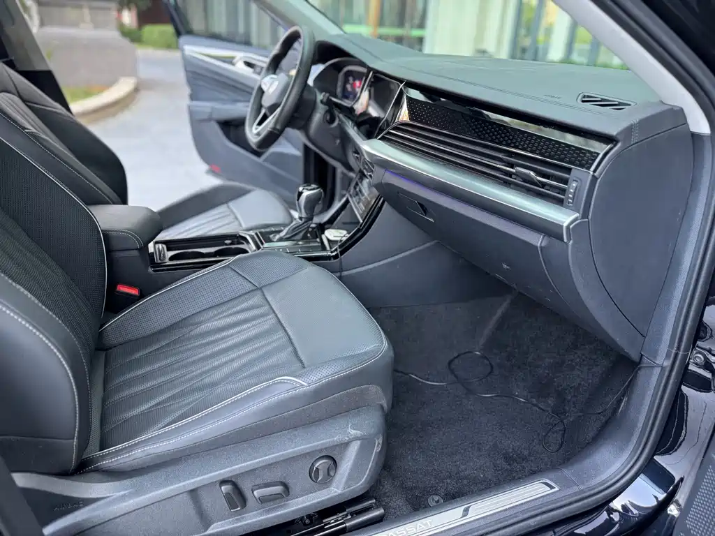 Volkswagen Passat — фото 6