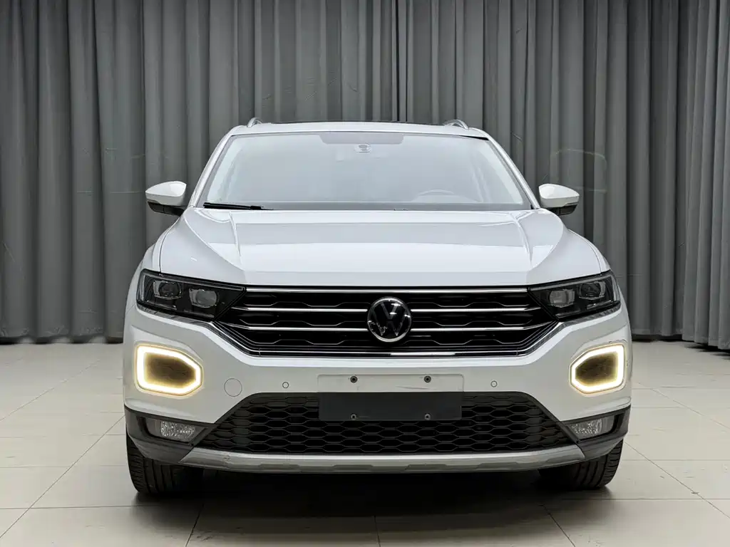 Volkswagen T-Roc — фото 2