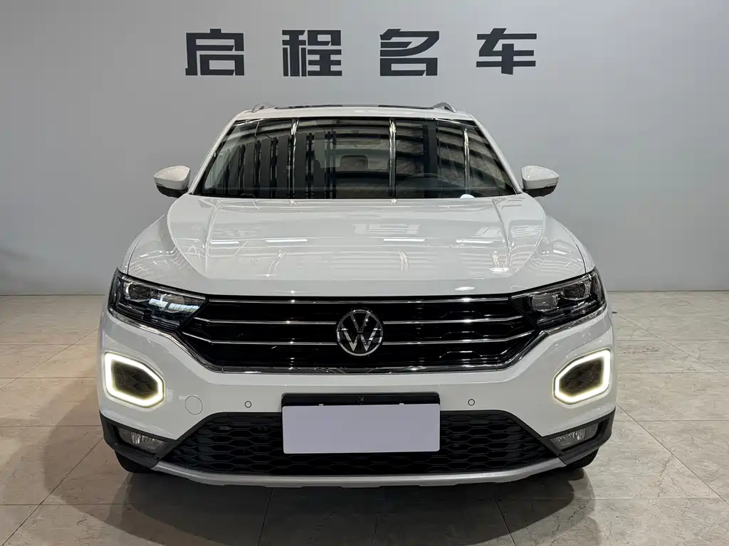Volkswagen T-Roc — фото 2