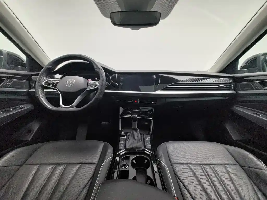 Volkswagen Passat — фото 5