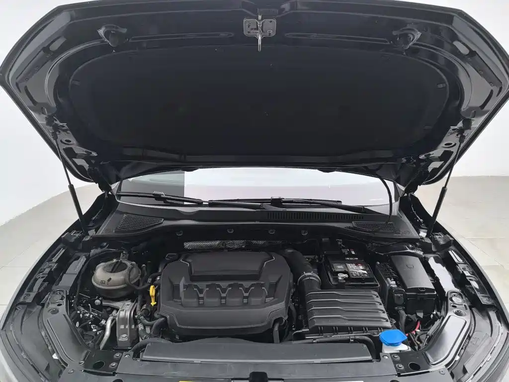 Volkswagen Passat — фото 6