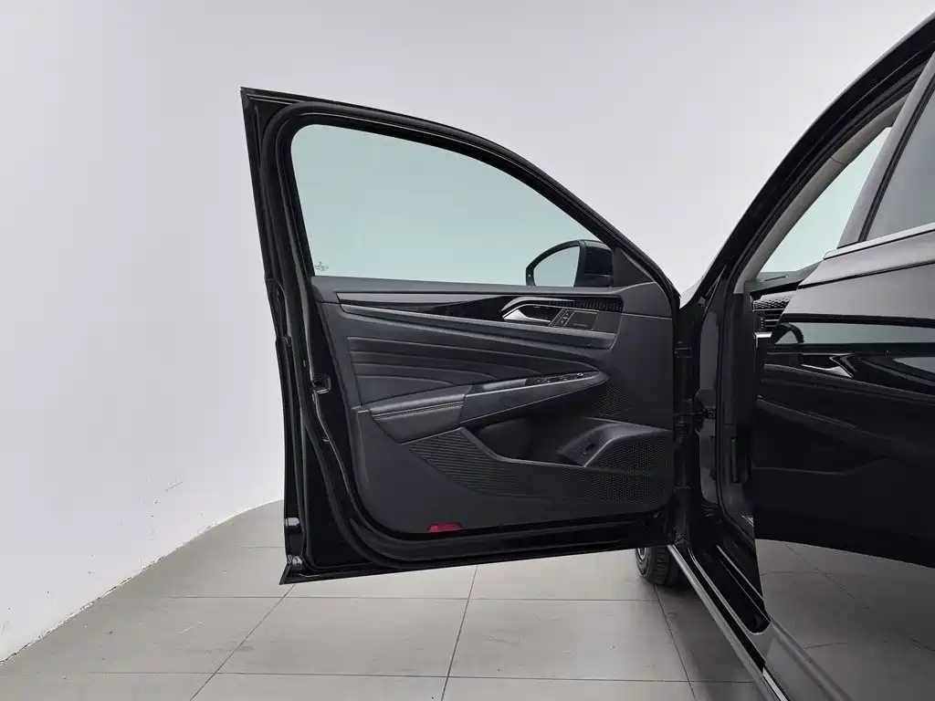 Volkswagen Passat — фото 8