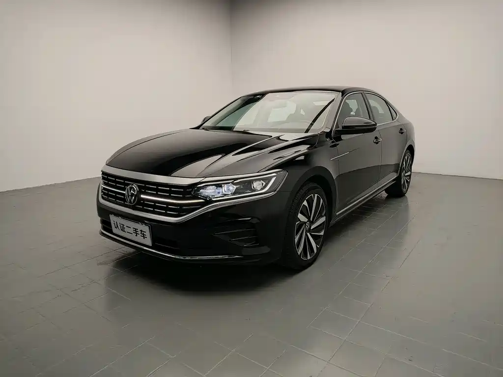 Volkswagen Passat — фото 3