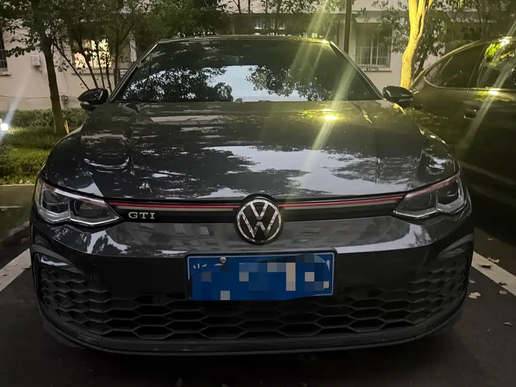 Volkswagen Golf GTI — фото 2