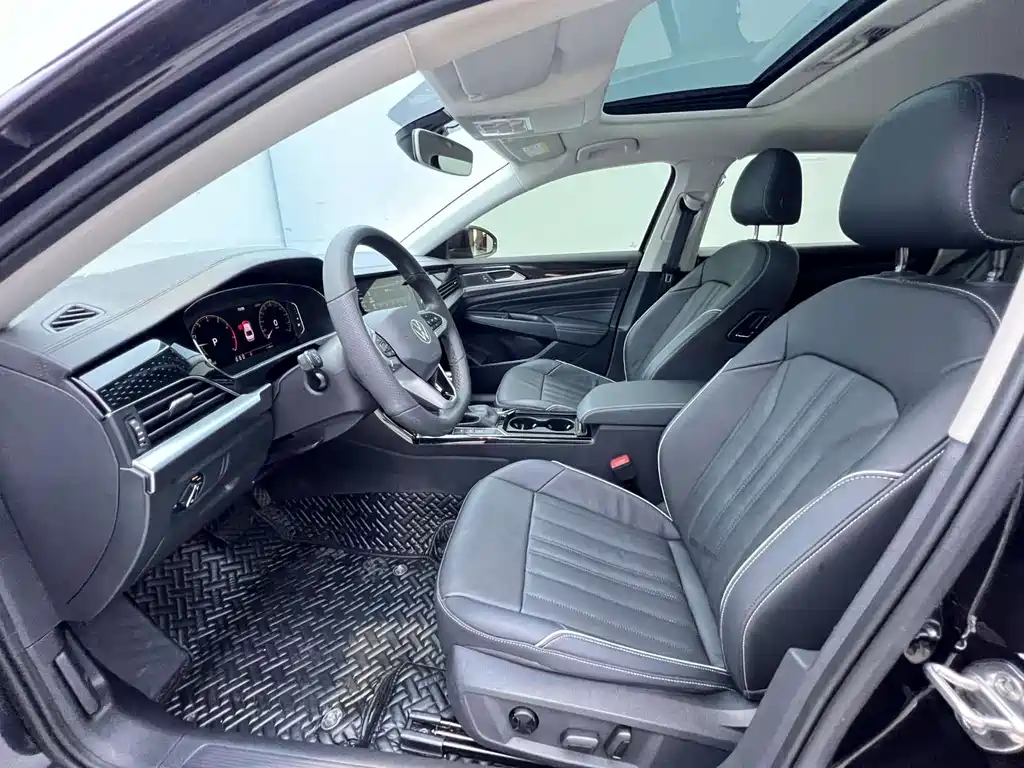 Volkswagen Passat — фото 7