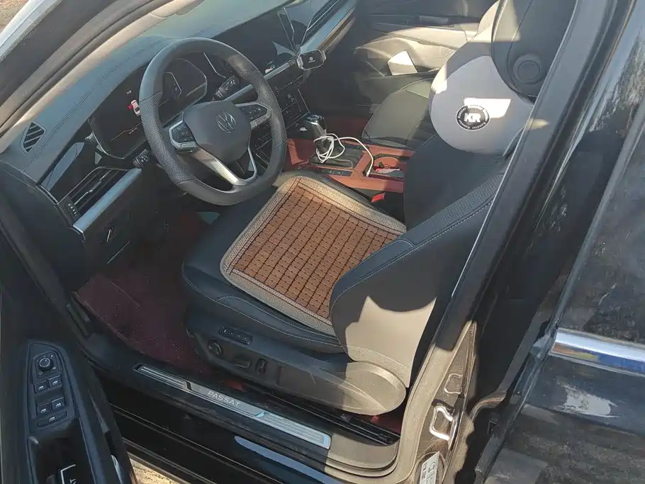 Volkswagen Passat — фото 9