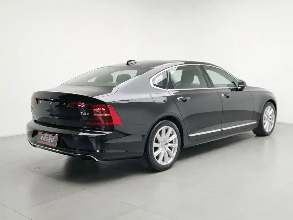 Volvo S90 — фото 2