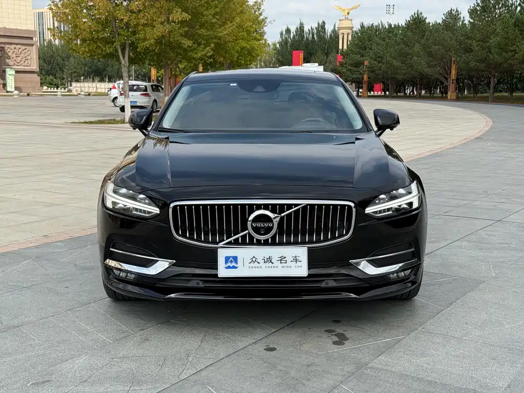 Volvo S90 — фото 3
