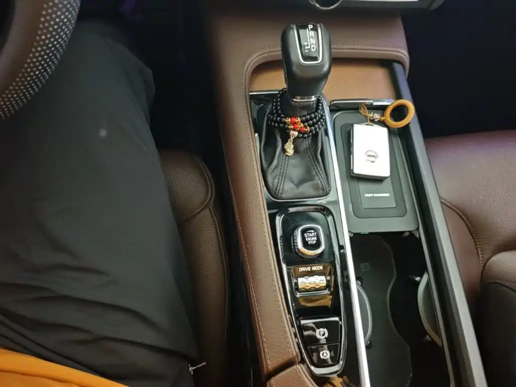 Volvo S90 — фото 14