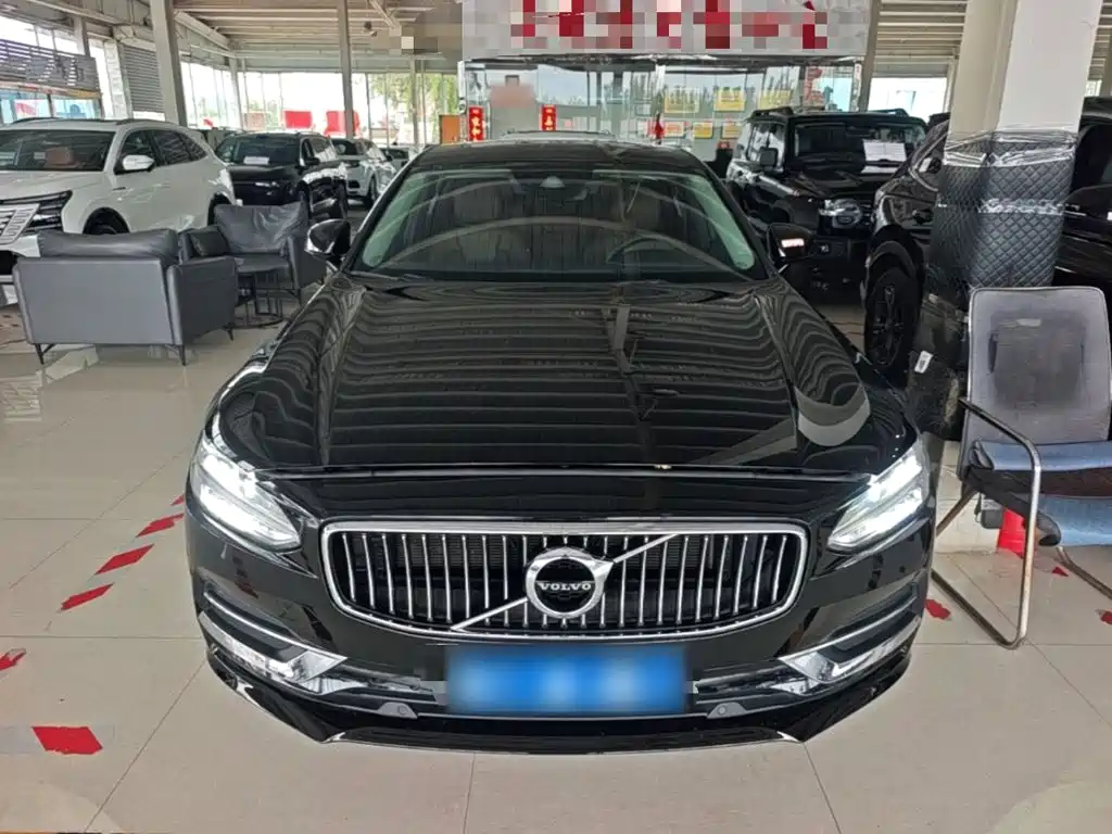 Volvo S90 — фото 3