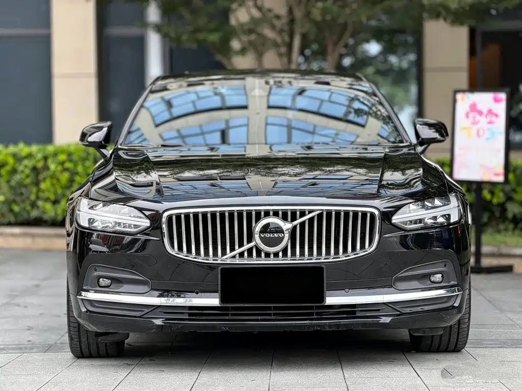 Volvo S90 — фото 3