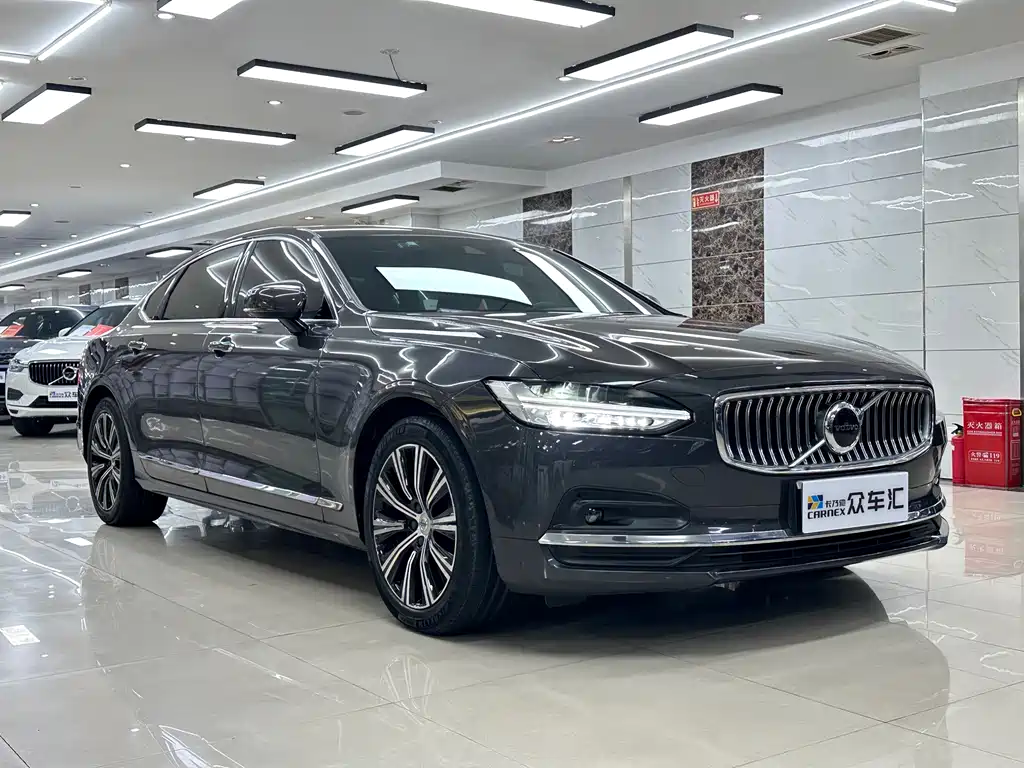 Volvo S90 — фото 3