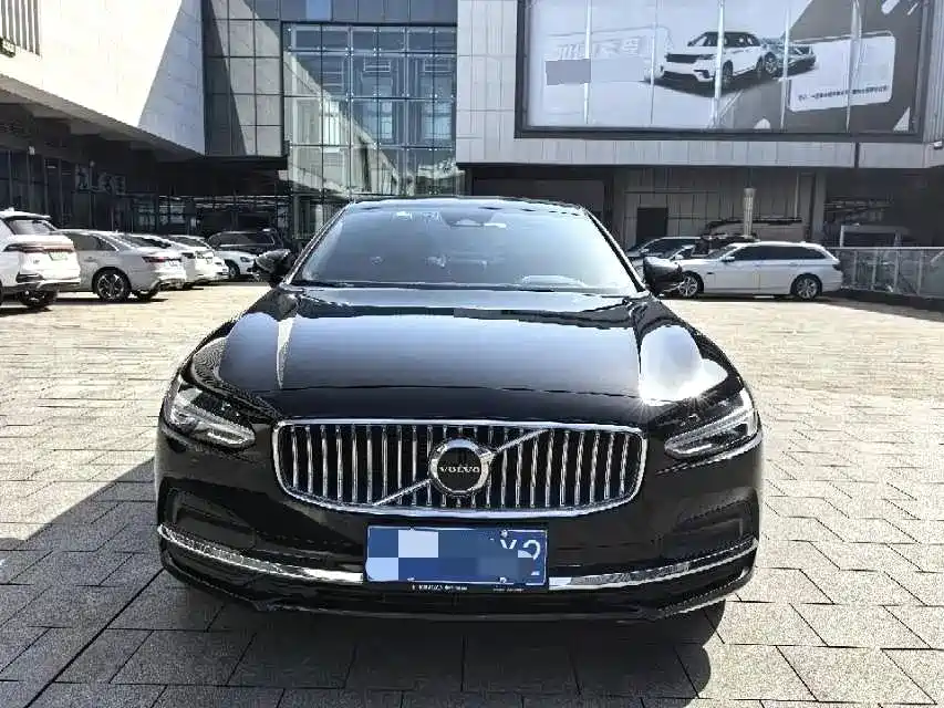 Volvo S90 — фото 2