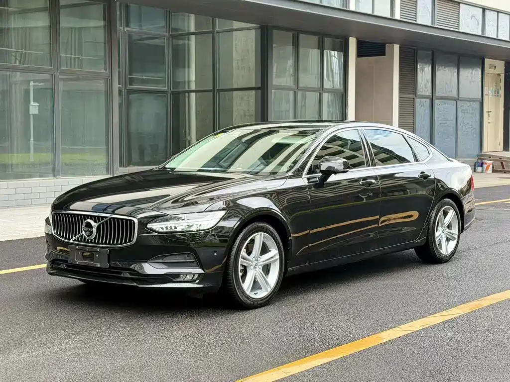 Volvo S90 — фото 3
