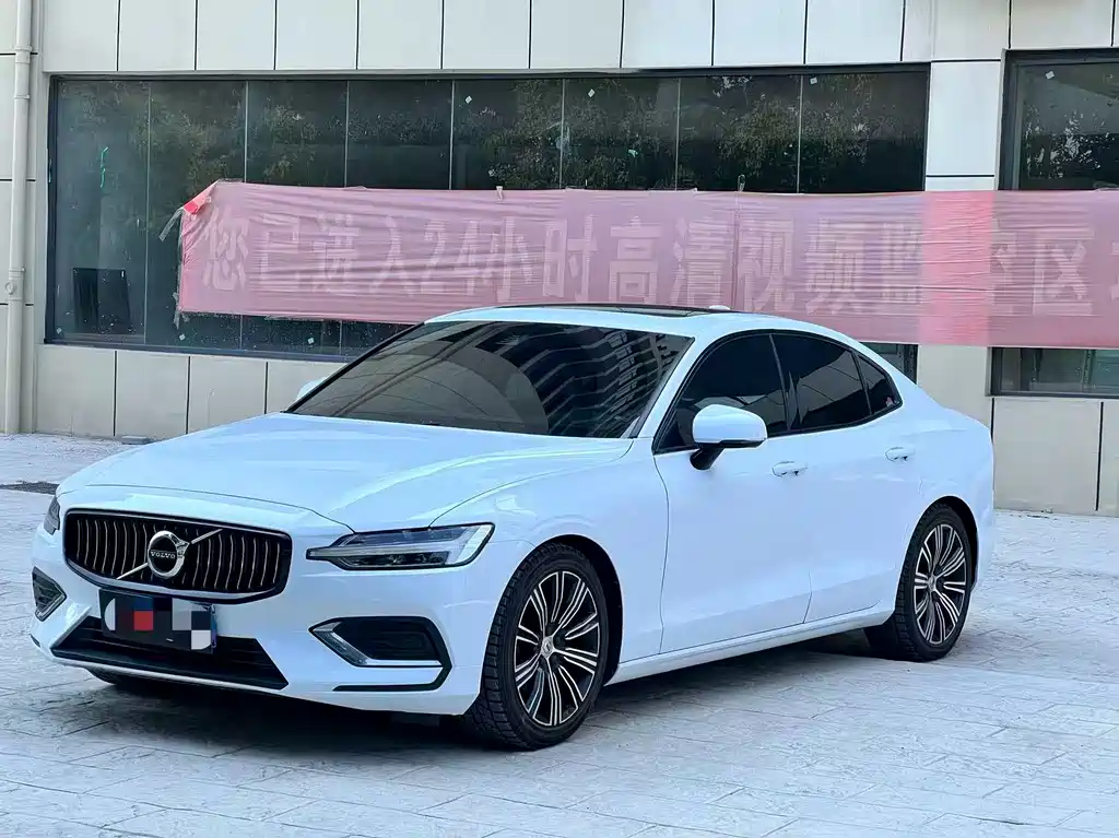 Volvo S60