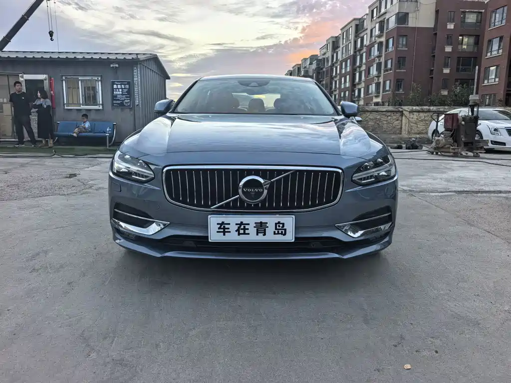 Volvo S90 — фото 2