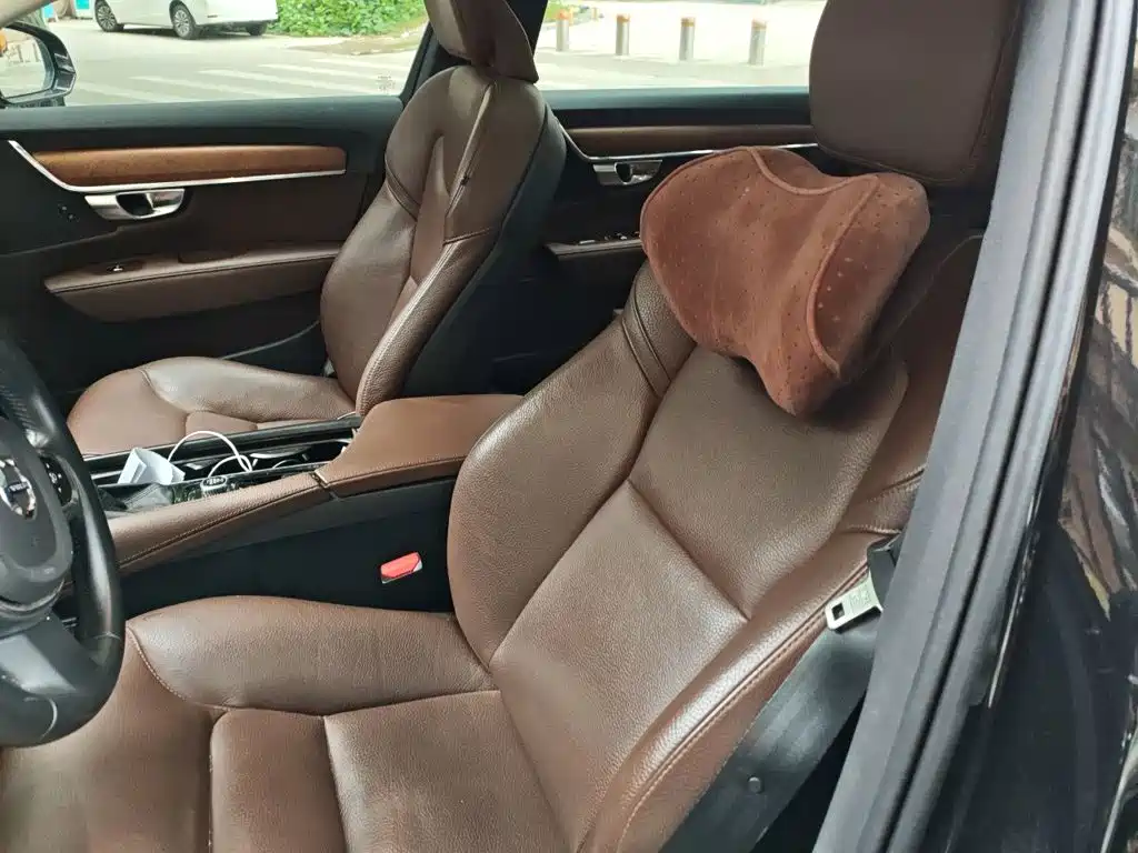 Volvo S90 — фото 11