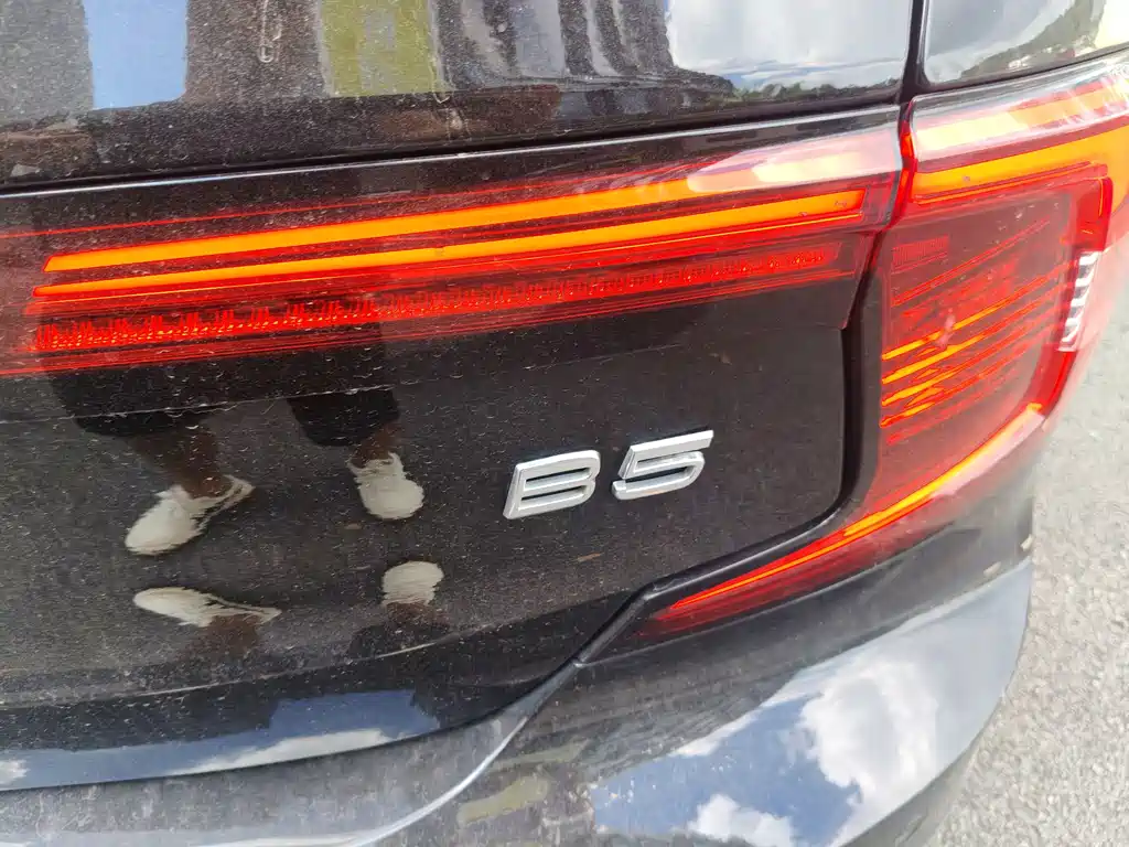 Volvo S90 — фото 11