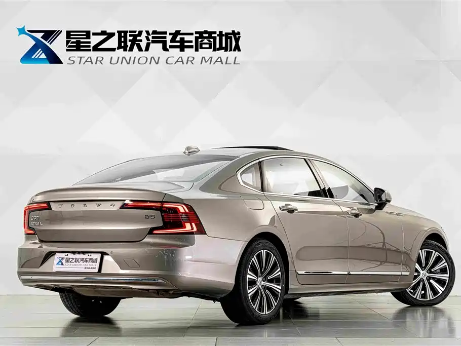 Volvo S90 — фото 6
