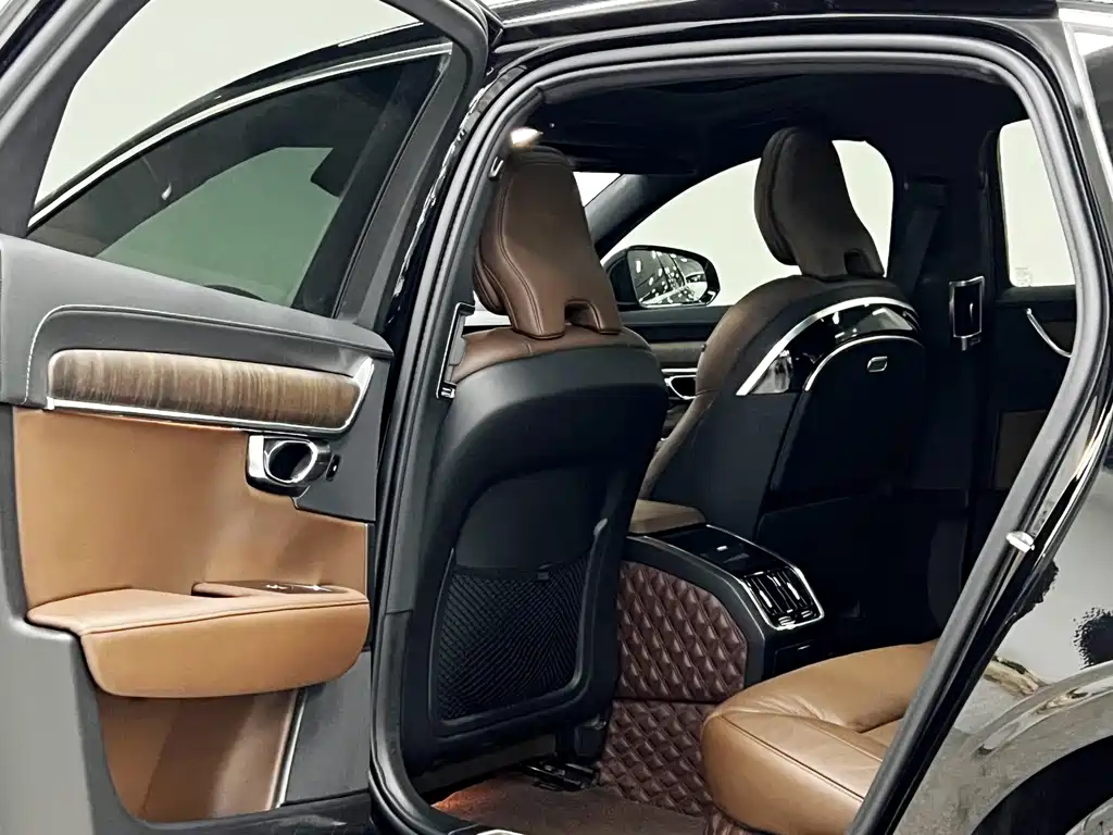 Volvo S90 — фото 6