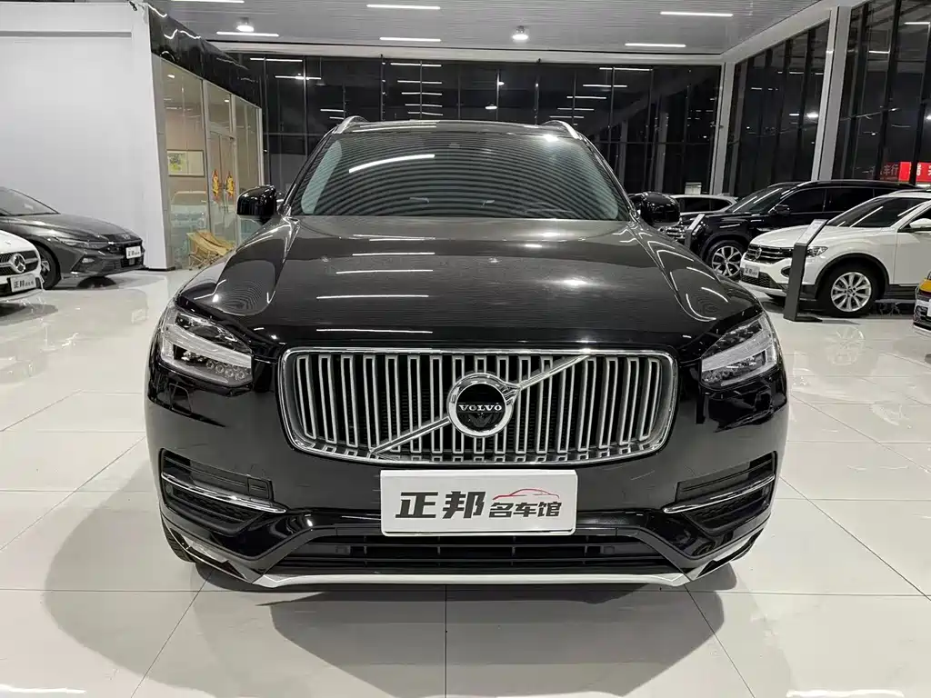 Volvo XC90 — фото 2