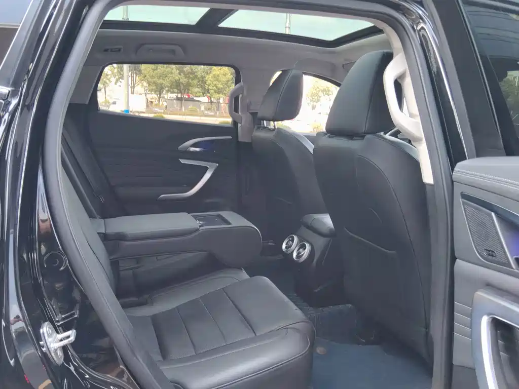 Wey Wey VV7 — фото 5