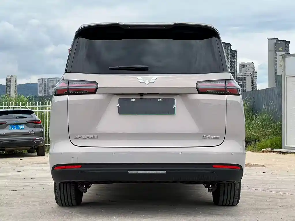 Wuling Xingguang 730 New Energy — фото 8