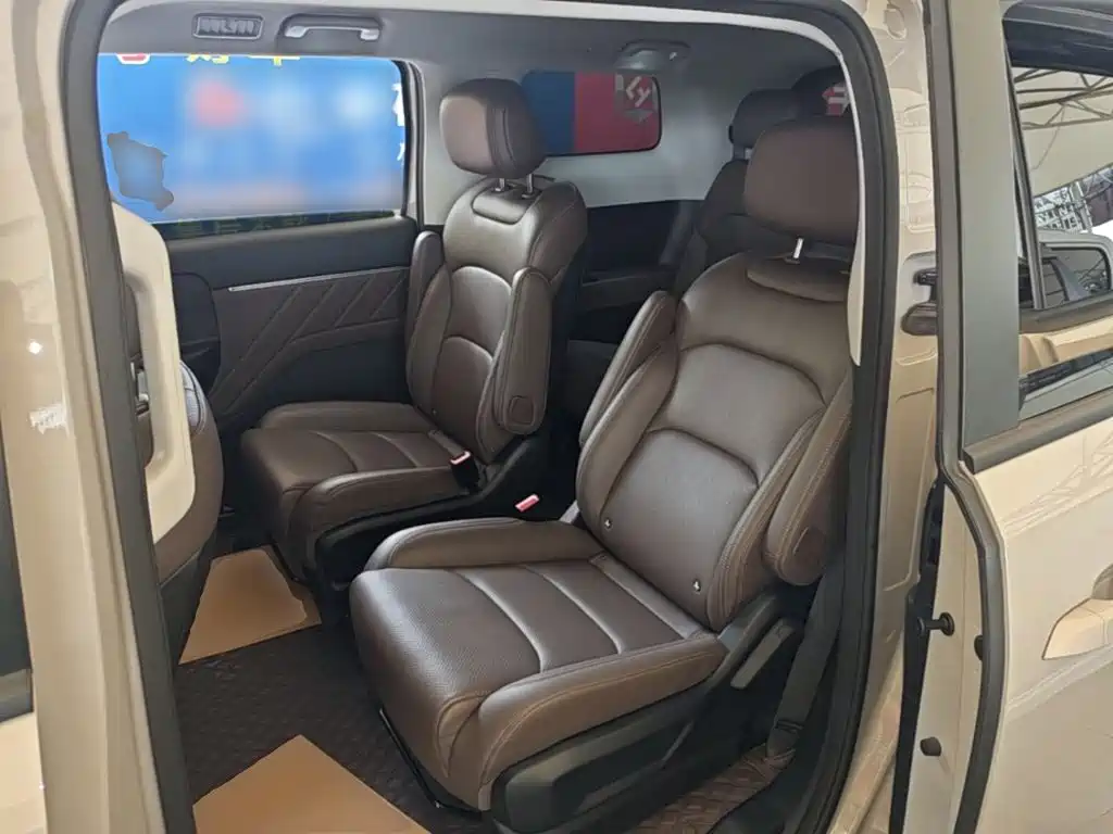 Wuling Xingguang 730 New Energy — фото 17