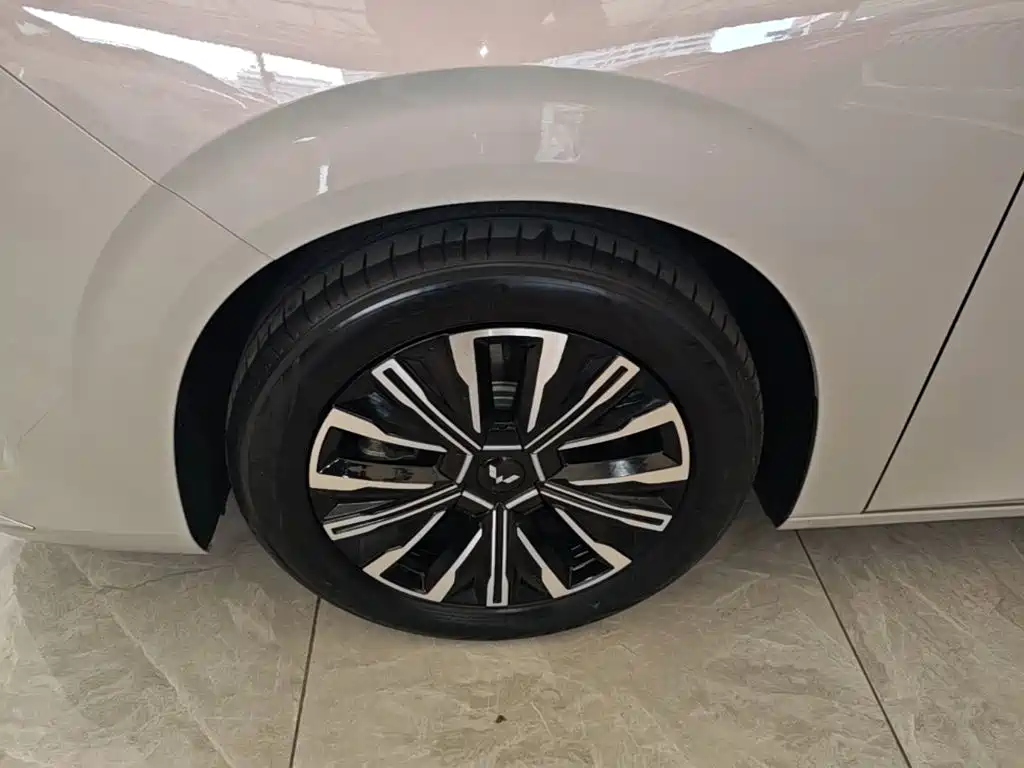 Wuling Xingguang 730 New Energy — фото 23