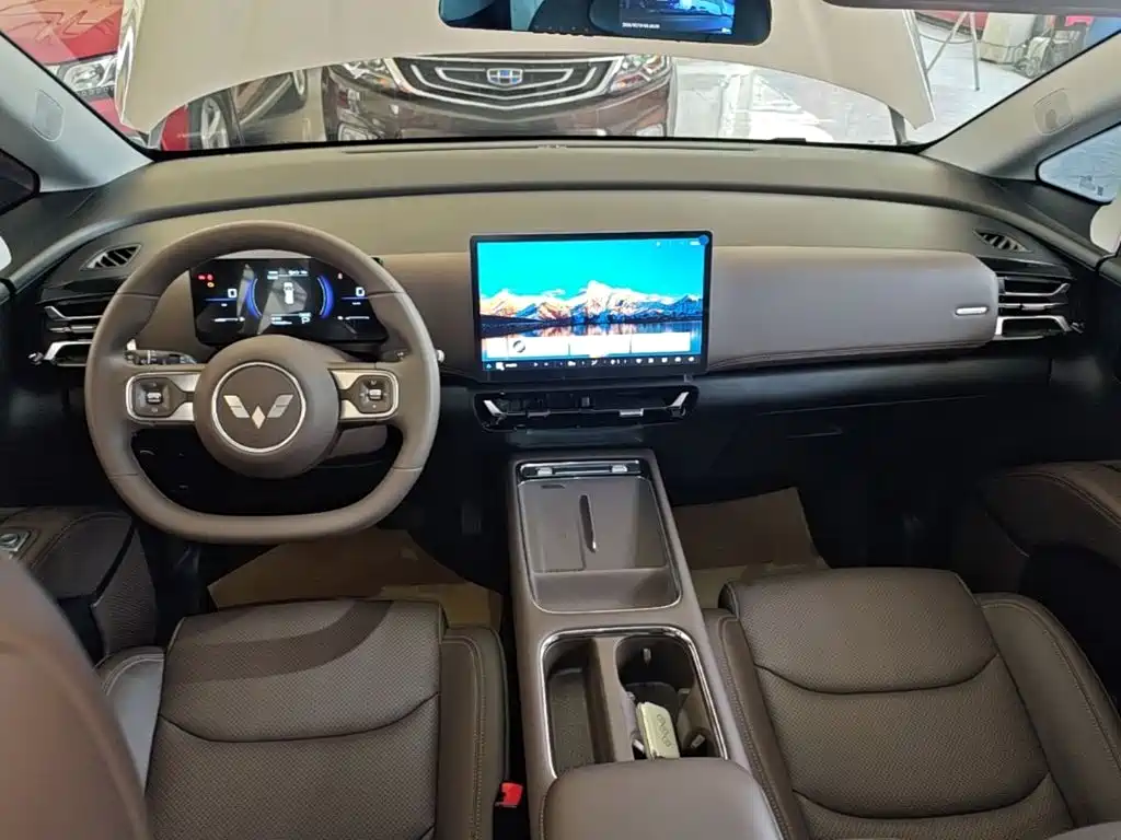 Wuling Xingguang 730 New Energy — фото 10