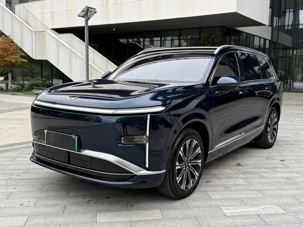 Wuling Xingguang L — фото 1