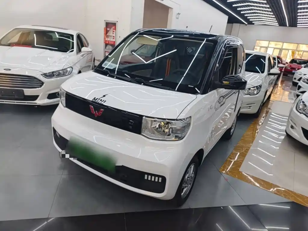 Wuling MINIEV — фото 1