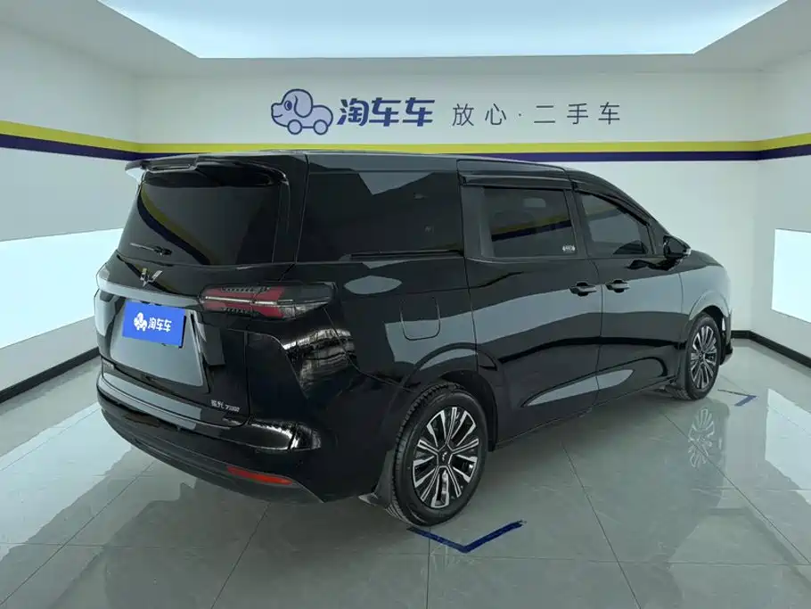 Wuling Xingguang 730 New Energy — фото 3