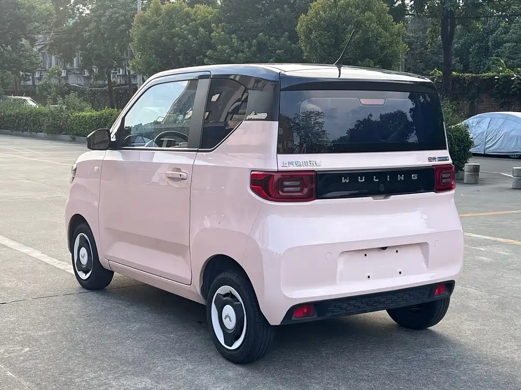 Wuling MINIEV — фото 4